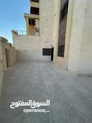  4 شقة طابق ارضي مع ترس بأجمل مناطق طبربور