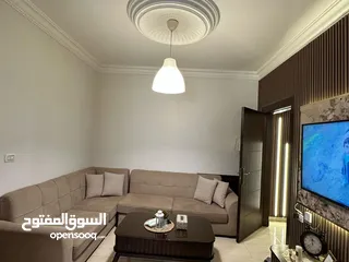  1 كورنر (L) للبيع