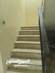  6 دربزين حديدي مستعمل للبيع بحالة الوكالة  5 قطع مع الخشب  8 شواحط طول شاحط 250