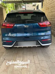  3 جيب كيا نيرو 2018 هايبريد بحالة ممتازة وارد وصيانة الوكالة