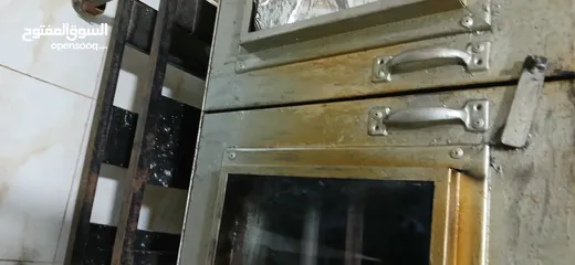  6 ,,فرن عربي صالح بحالة جيدة مع ساعة غاز وبربيش جاهز للاستخدام