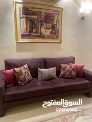  4 طقم كنب ضيوف فخم  المصدر الاساسي elite   البيع مع الطاولات واللوحات و السجادة والبرداي