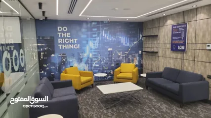  6 مكتب فخم للإيجار أو البيع