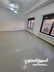  2 شقة مميزة للبيع خلدا بجانب المدارس النموذجية موقع مميز ومخدوم طابق أول المساحة 180م يسعر مغري ومميز