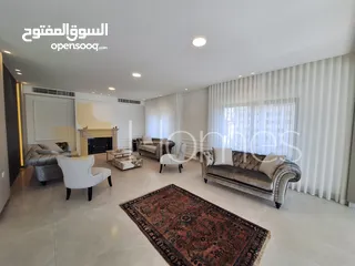  8 روف طابقي مفروش مع ترس للايجار في عبدون بمساحة بناء 280م