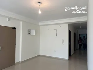  3 شقه فارغة للايجار في المصيون قرب فندق الملينيوم