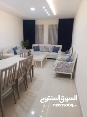  13 شقة للإيجار بالارسال طابق ثالث