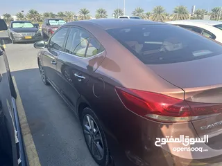  1 Hyndui Elantra 2L Petrol 2018 Top Model OKR 3600