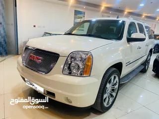  1 GMC YUKON XL DENALI 2013