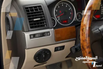  20 Volkswagen Touareg 2007  بحالة الوكالة