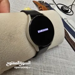  3 ساعة Samsung Galaxy Watch 4 مع خمس باندات