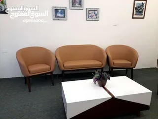  25 طقم كنب مكتبي مميز ارجل خشب 4مقاعد شامل التوصيل والتركيب اثاث مكتبي أعلى جودة واقل سعر