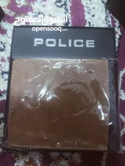  1 محفظة اصلية من police