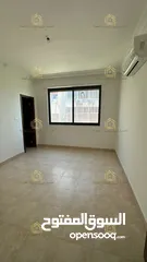  23 لم تسكن - ام أذينة - 3نوم 1ماستر - 200م - مطلة - قريبة من الخدمات - موقع مميز