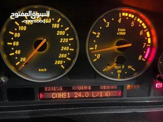  5 BMW IS 2002