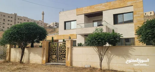  12 فيلا للبيع طبربور