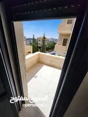 3 شقة للايجار . جديدة و تشطيب سوبر.