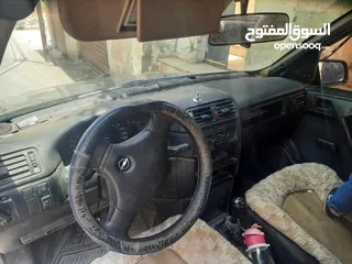  4 اوبل فيكترا موديل 1991