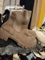  4 احذية اشكال الوان كلو مستعمل بحالة جديدة