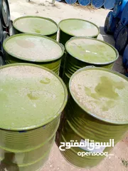  25 براميل بلاستيك + حديد