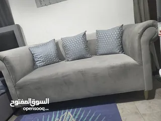  2 كنبايه نضيفه