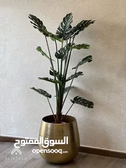  1 شجر صناعي مميزة شبه الطبيعي