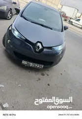  11 رنو زوي 2018 بيع كاش او بالتقسيط بدون بنوك  أو شركات التسهيل جميع الاضافات السياره اربعه جيد