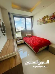  3 شقه مفروشه من قرب دوار الساعه