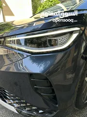  18 فوكس فاجن ID4 Crooz pro piano Black    2022وارد شركه البستنجي