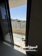  7 شقة سوبر ديلوكس غير مفروشة للإيجار