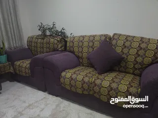  3 كنب خشب زان اصلي بدون خدش واحد استعمال جدا خفيف و السفنج بحالة الوكالة