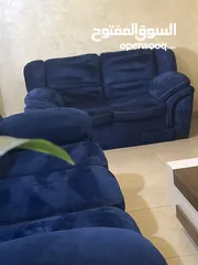  2 كنبايات بحاله جيدة للبيع
