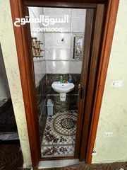  13 منزل للبيع