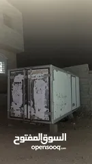  1 ثلاجة كبيره