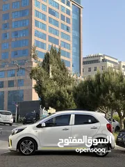  4 كيا بيكانتو جي تي لاين