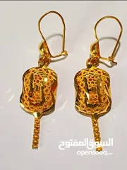  2 21kt yellow gold 4.4gr earing