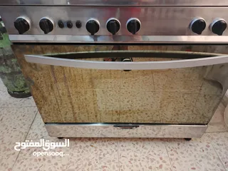  8 غاز تكنو ستانلس 5 عيون 6 مفاتيح مروحة توزيع حرارة و تبريد بالفرن قدحة و امان بالفرن شغال100% منفوض