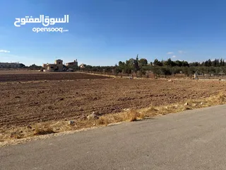  4 للبيع - أرض سكن - أم العمد - 1701 متر - على شارعين
