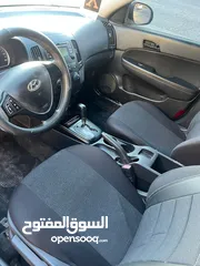  4 هيوندايi30 2010