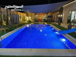  12 شاليهات giving  اكثر من 20 مزرعه في مكان واحد