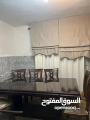  6 طاوله سفره كبيره مع 8 كراسي للبيع