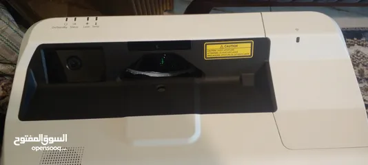  3 بروجكتر Epson ليزر من افخم اجهزة العرض الحديثه