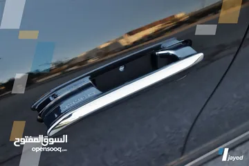  5 EQE300 AMG+