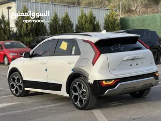  6 Kia niro hybrid full  2022  كيا نيرو هايبرد  فل اضافات  ترخيص 2022                   فحص نخب