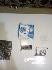  19 قطع كمبيوتر وطابعه وشاشه كمبيوتر وفوقهم كمان كيس عدد 4 ناقصات قطع الكيس كلهم كوم
