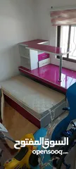  4 تخت مع مكتب عدد 2 مع فرشات
