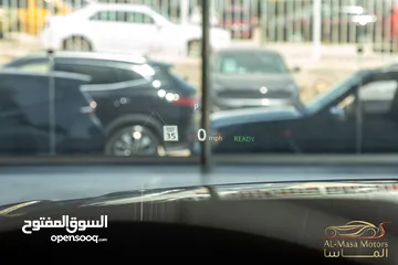  29 Range Rover Vogue Hse 2020 Plug in hybrid   السيارة بحالة الوكالة و قطعت مسافة 50,000 ميل فقط