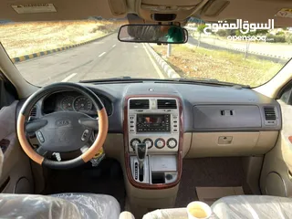  8 كيا كرنفال 2003للبيع