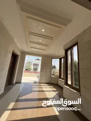  26 شقة فارغة للايجار ارضي مع حدائق قرب خاشوقه 9400د