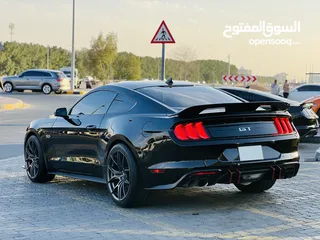  7 FORD MUSTANG GT 2020